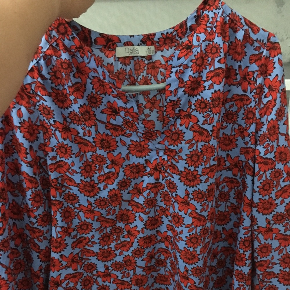 Long sleeve Floral Blouse